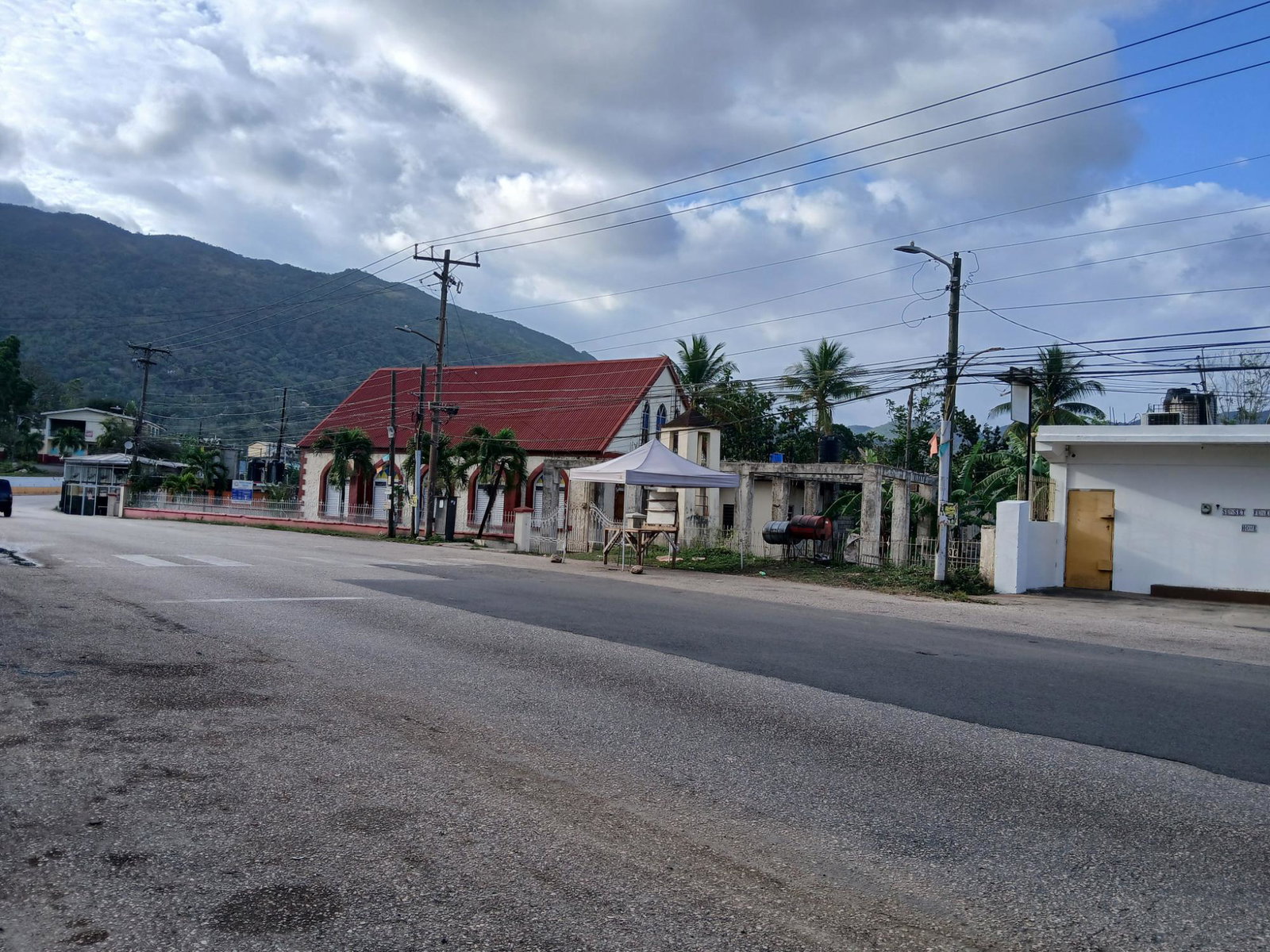 Prime-Commercial-Property-for-Sale-in-Ewarton-St.-Catherine Second image of Ewarton Main Road in Ewarton, St. Catherine, Jamaica - property is For Sale