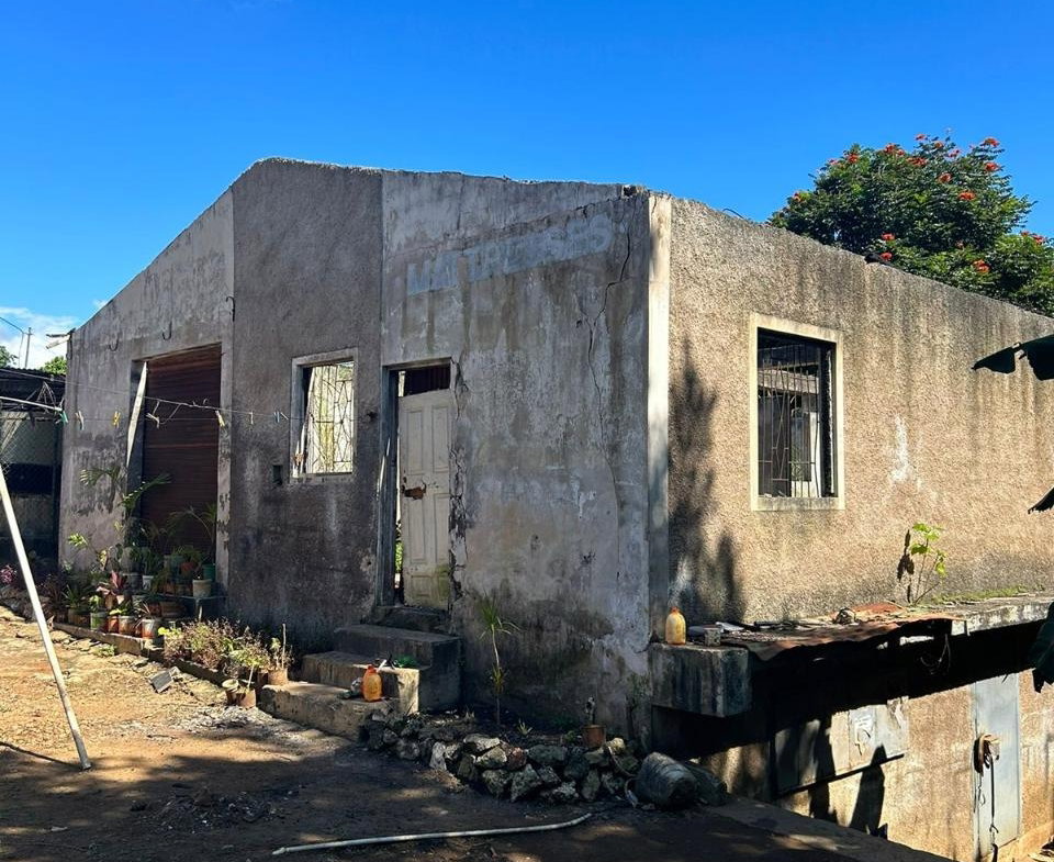 Fourth image of 7 Wesley rd in Mandeville, Manchester, Jamaica - property is For Sale