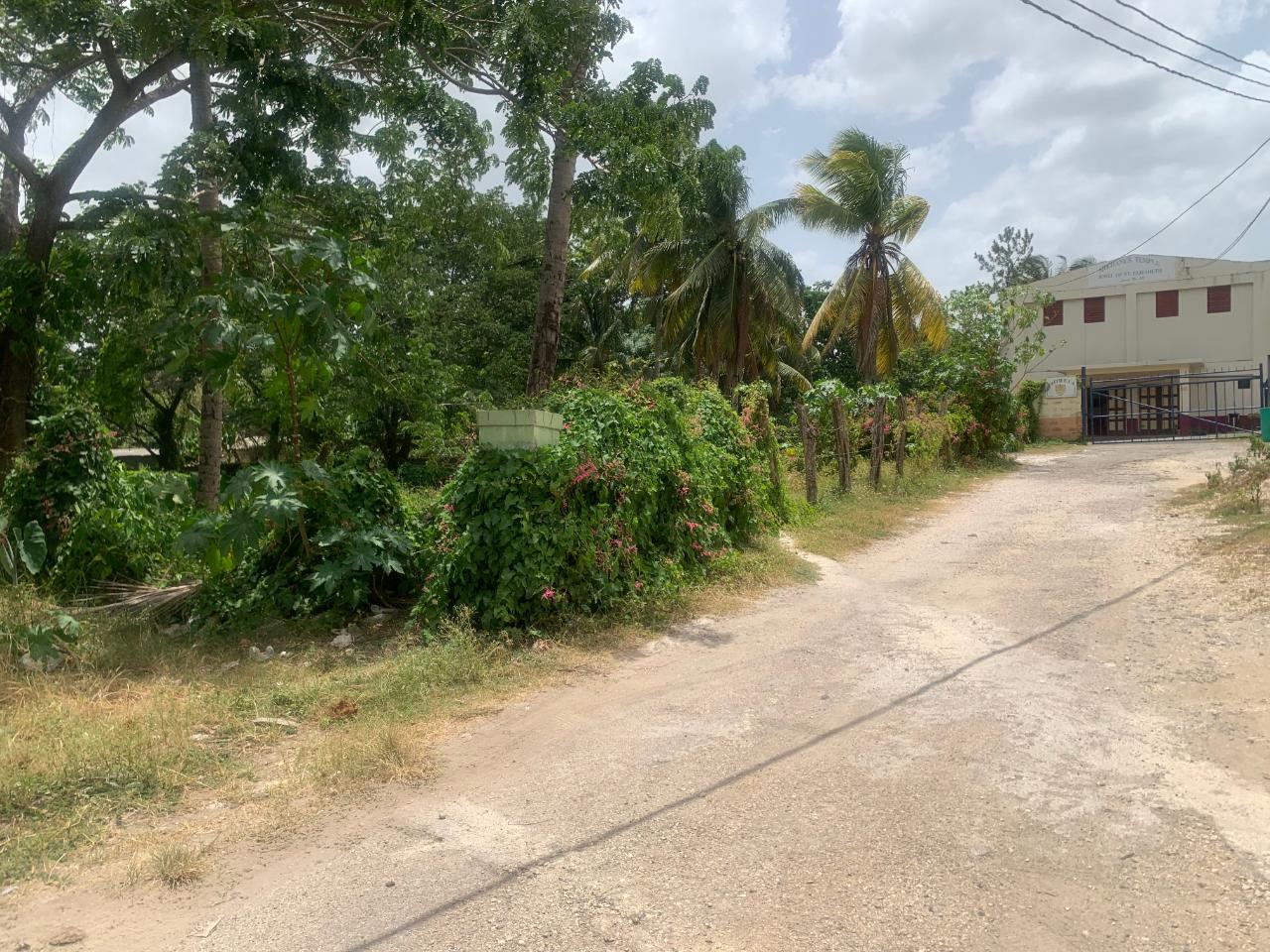 Third image of Jewel Close Santa Cruz in Santa Cruz, St. Elizabeth, Jamaica - property is For Sale