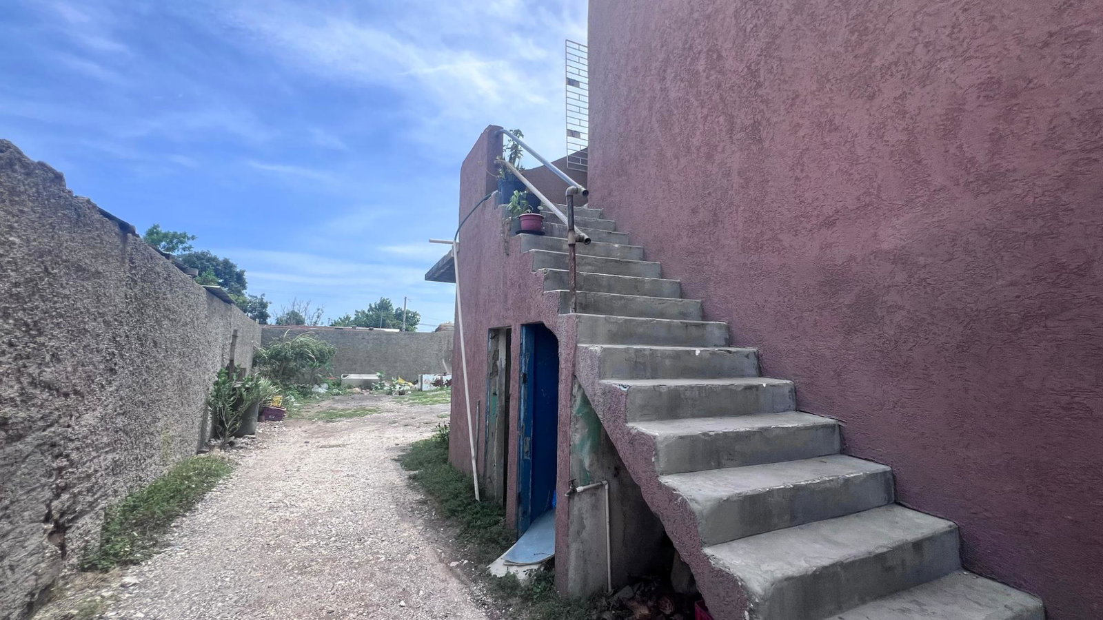 Ninth image of 76 Spanish Town Road, Kingst in Kingston 13, St. Andrew, Jamaica - property is For Sale