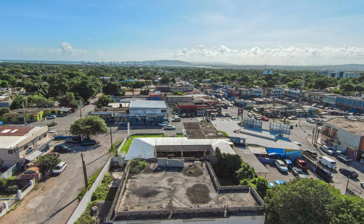 Ninth image of 50 Molynes Road in Kingston 10, St. Andrew, Jamaica - property is For Sale