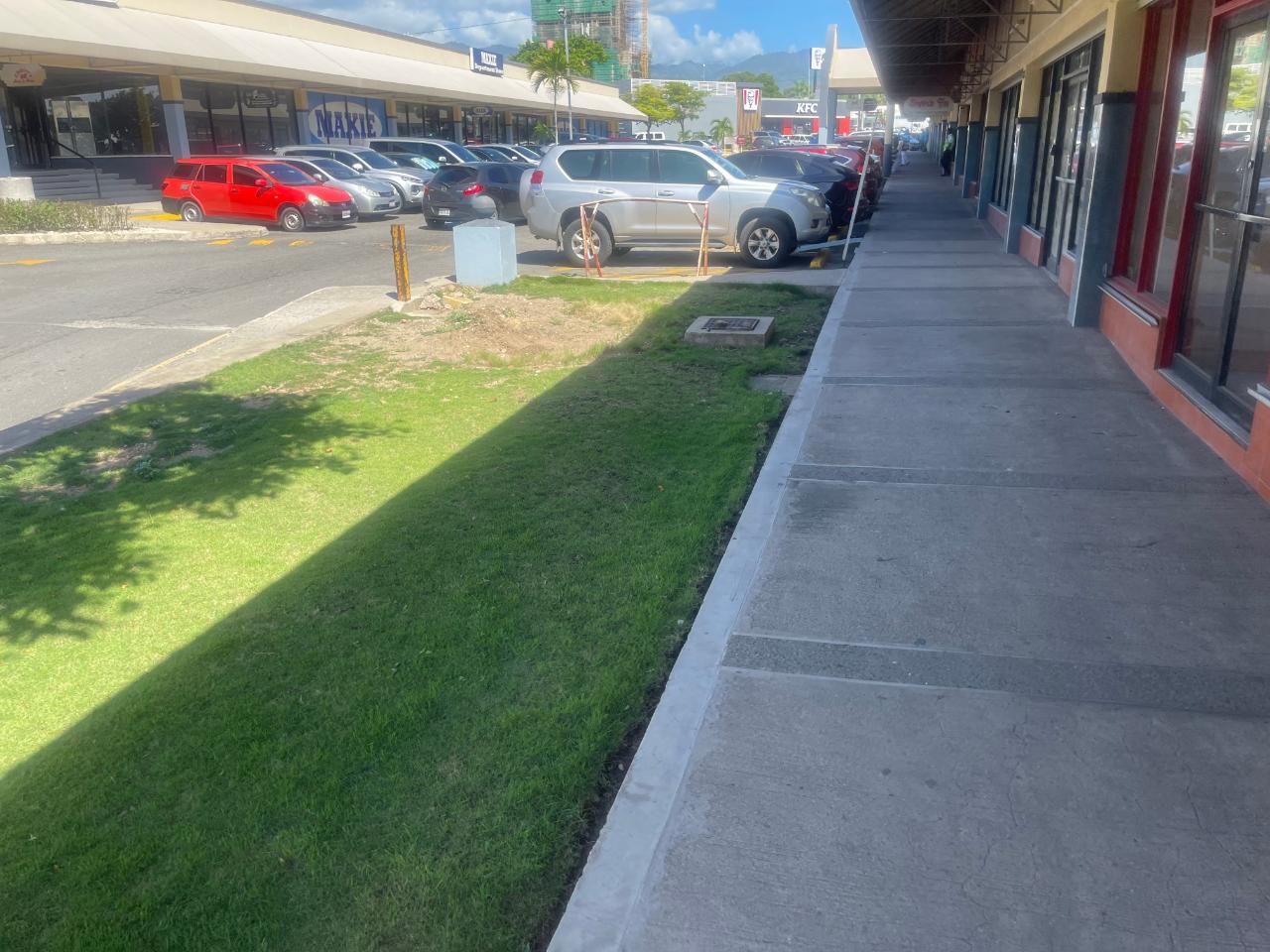 Fourth image of 18-17 Constant Spring rd in HALF WAY TREE, St. Andrew, Jamaica - property is For Rent