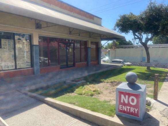 First image of 18-17 Constant Spring rd in HALF WAY TREE, St. Andrew, Jamaica - property is For Rent