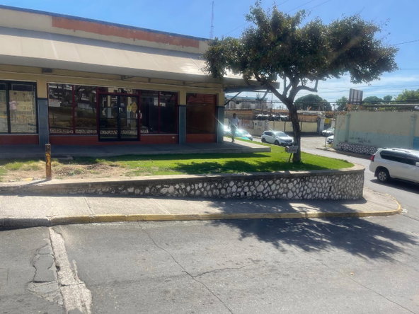 Eighth image of 18-17 Constant Spring rd in HALF WAY TREE, St. Andrew, Jamaica - property is For Rent