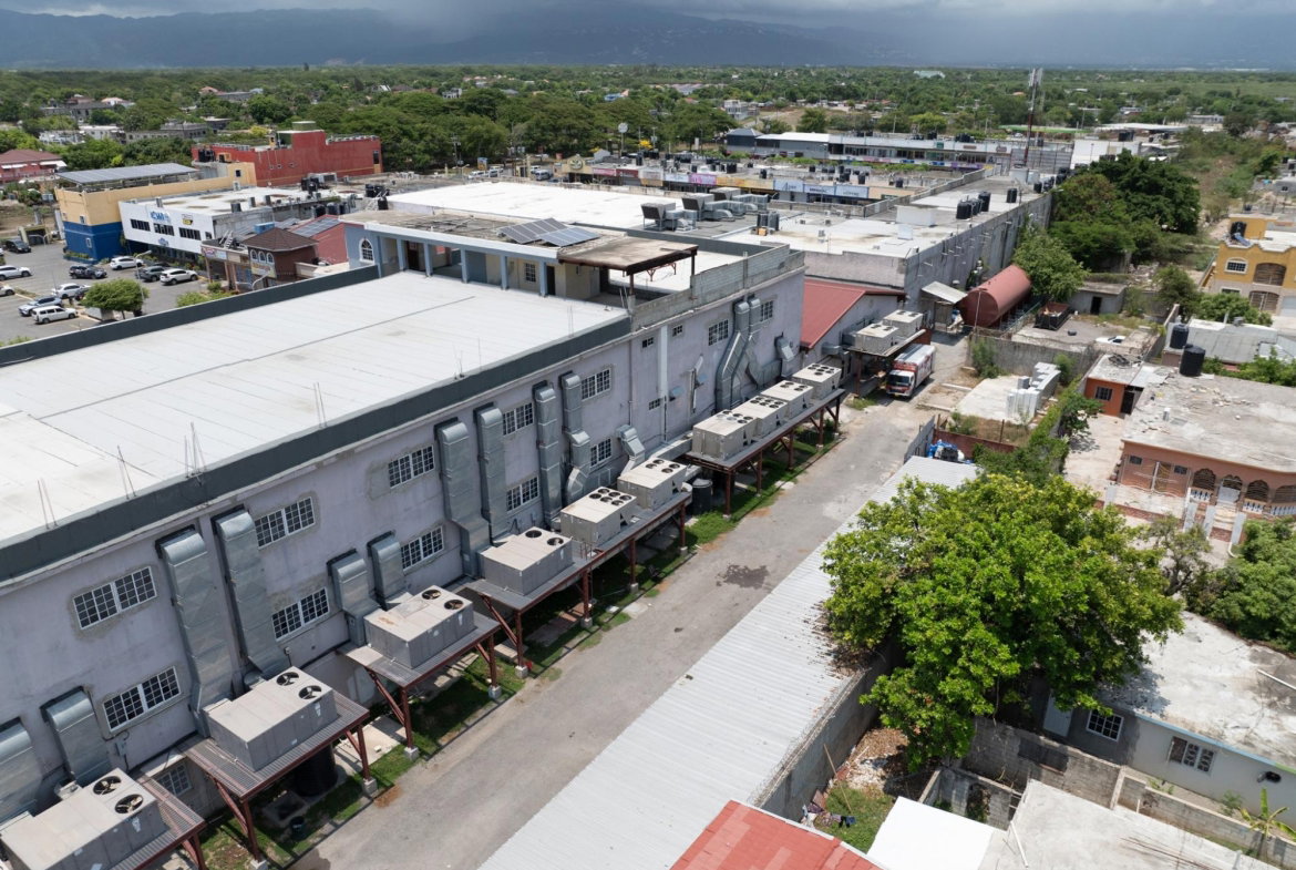 Seventh image of Lot 8,9,3a Portmore Pines Braeton pa in Portmore Pines, St. Catherine, Jamaica - property is For Rent