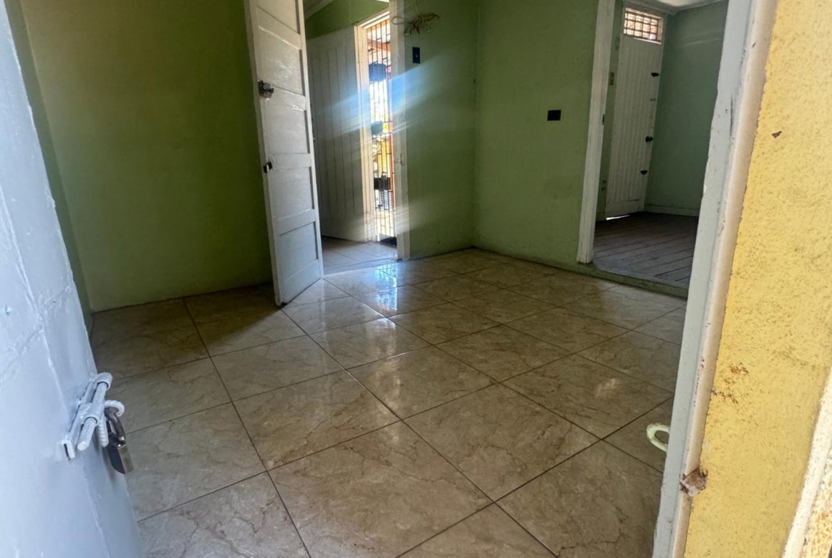 Second image of 4-1a Richmond Park Avenue in Kingston 10, St. Andrew, Jamaica - property is For Rent