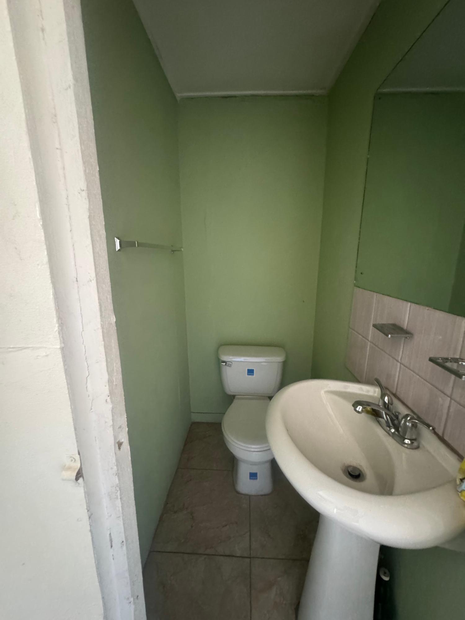 Fifth image of 4-1a Richmond Park Avenue in Kingston 10, St. Andrew, Jamaica - property is For Rent