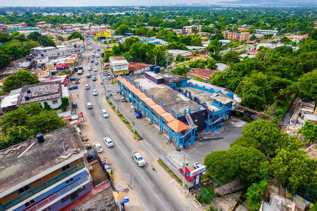 Fourth image of 12-105k Red Hills Road in Kingston 19, St. Andrew, Jamaica - property is For Rent