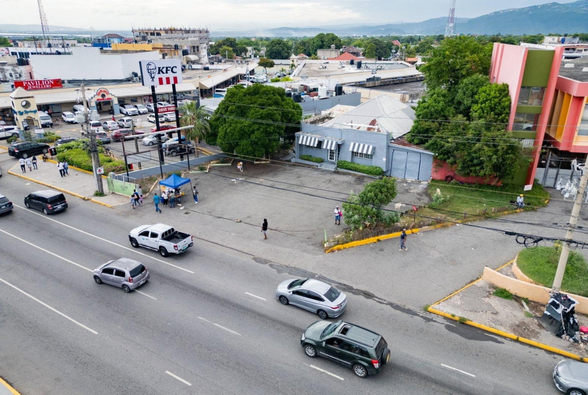 Eighth image of 19 Constant Spring, Kingston in Kingston 10, St. Andrew, Jamaica - property is For Sale