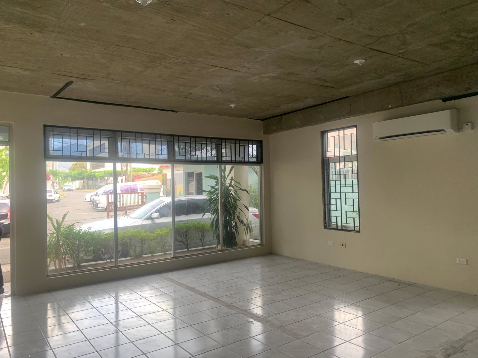 Ninth image of 4 Altamont Terrace in NEW KINGSTON, St. Andrew, Jamaica - property is For Rent