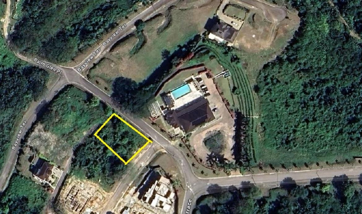 Second image of Reading Boulevard in Reading, St. James, Jamaica - property is For Sale