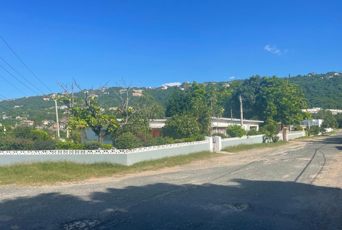 Fifth image of 162 Red Hills Road in Kingston 19, St. Andrew, Jamaica - property is For Sale