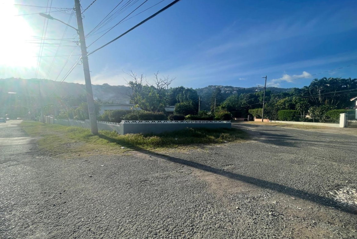 Ninth image of 162 Red Hills Road in Kingston 19, St. Andrew, Jamaica - property is For Sale