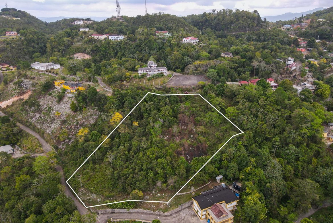 Fourth image of 9 Frasers Crescent, Coopers in Coopers Hill, St. Andrew, Jamaica - property is For Sale