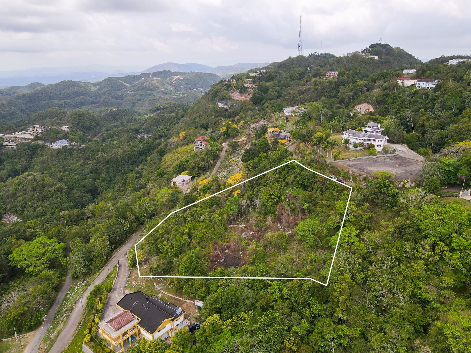 Fifth image of 9 Frasers Crescent, Coopers in Coopers Hill, St. Andrew, Jamaica - property is For Sale
