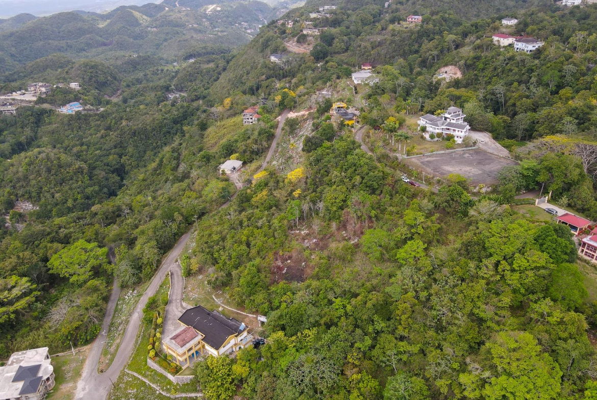 Ninth image of 9 Frasers Crescent, Coopers in Coopers Hill, St. Andrew, Jamaica - property is For Sale