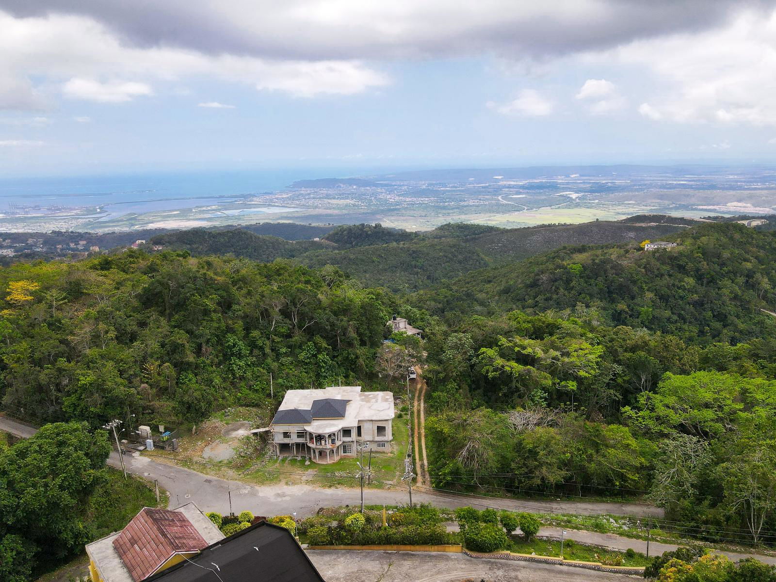 Tenth image of 9 Frasers Crescent, Coopers in Coopers Hill, St. Andrew, Jamaica - property is For Sale