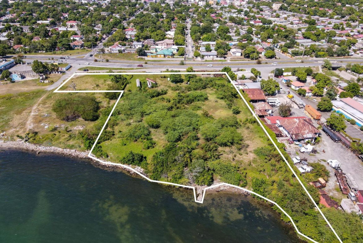 Second image of Bournemouth Gardens in Kingston 2, Kingston, Jamaica - property is For Sale