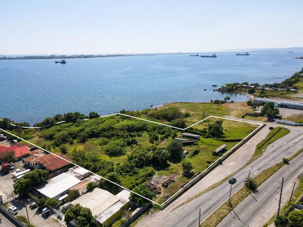 Eleventh image of Bournemouth Gardens in Kingston 2, Kingston, Jamaica - property is For Sale