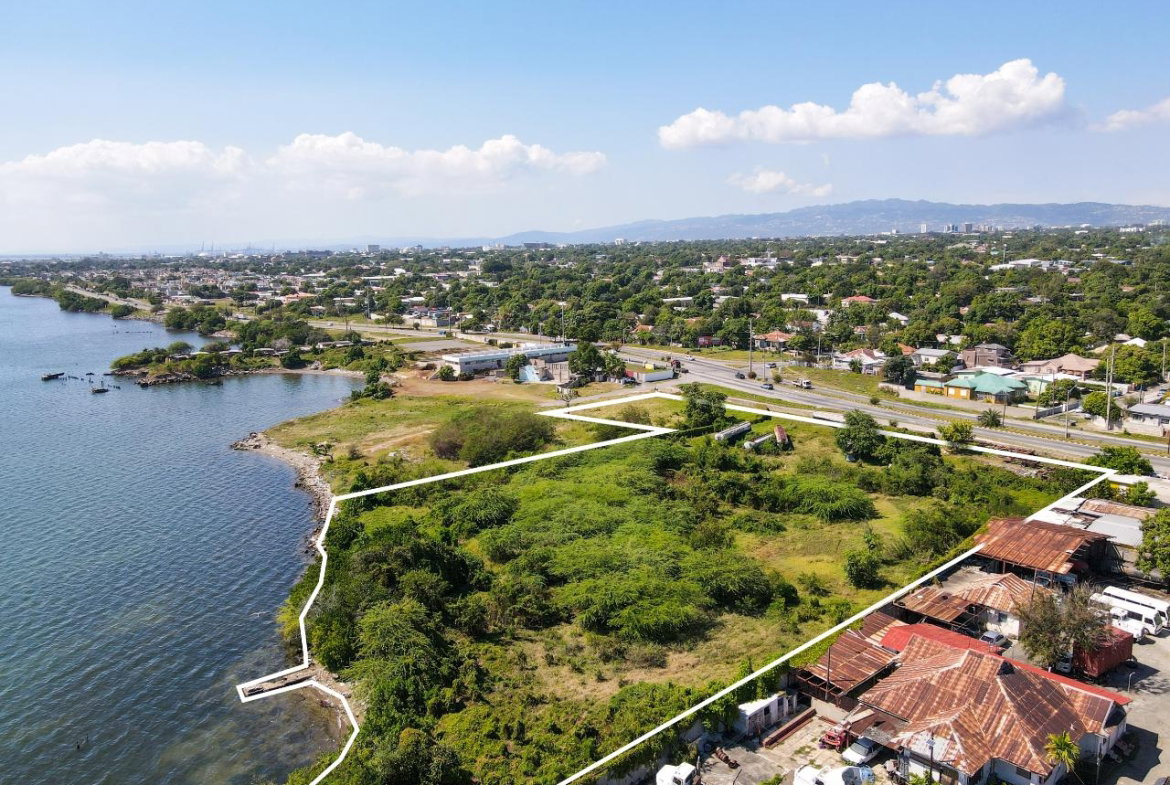 Thirteenth image of Bournemouth Gardens in Kingston 2, Kingston, Jamaica - property is For Sale