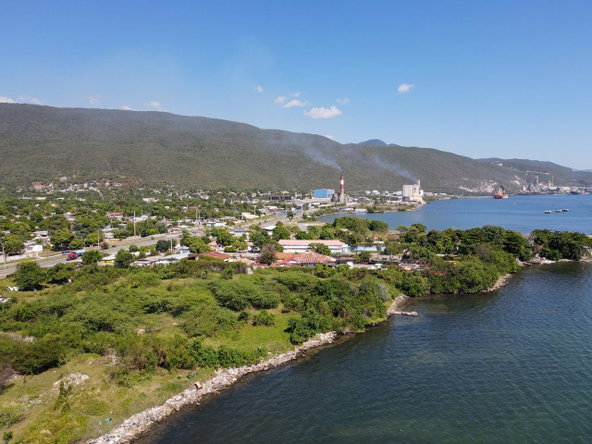Twentieth image of Bournemouth Gardens in Kingston 2, Kingston, Jamaica - property is For Sale