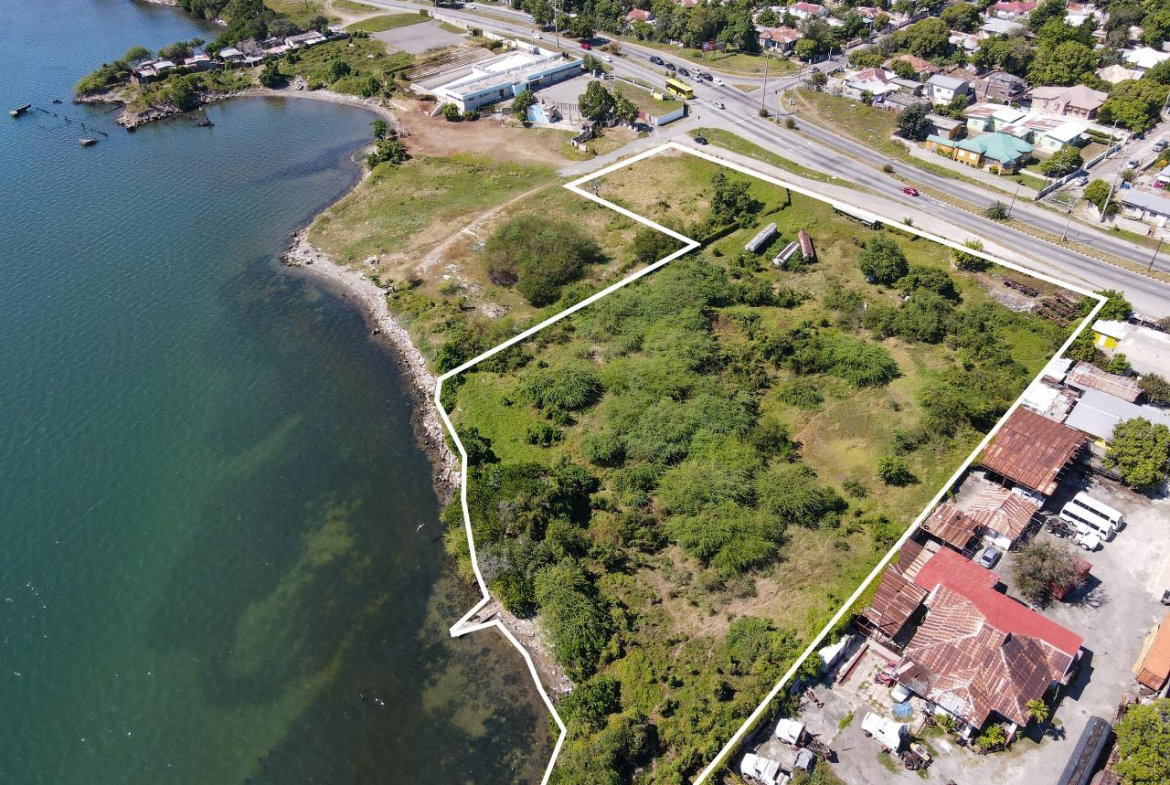 Third image of Bournemouth Gardens in Kingston 2, Kingston, Jamaica - property is For Sale