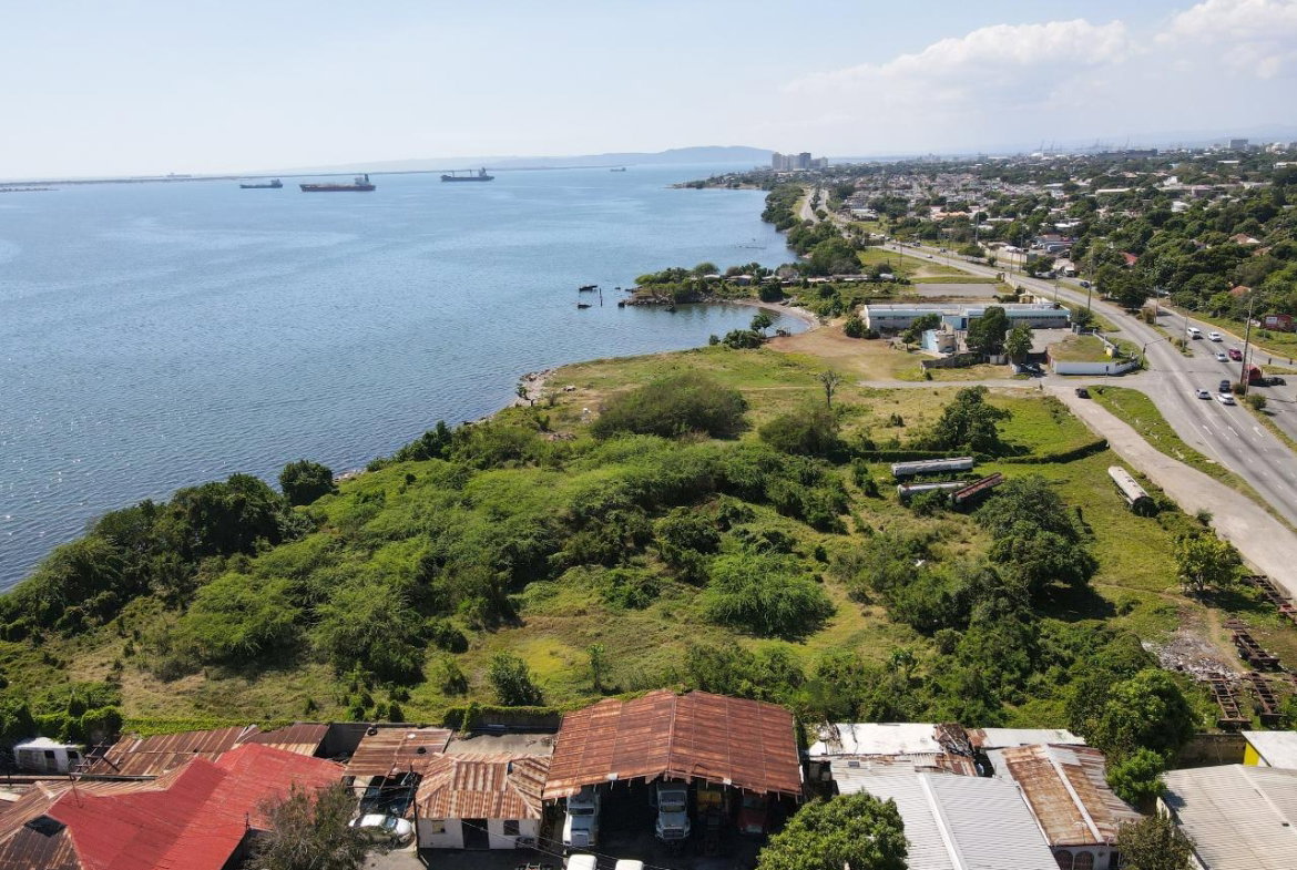 Twenty-Sixth image of Bournemouth Gardens in Kingston 2, Kingston, Jamaica - property is For Sale