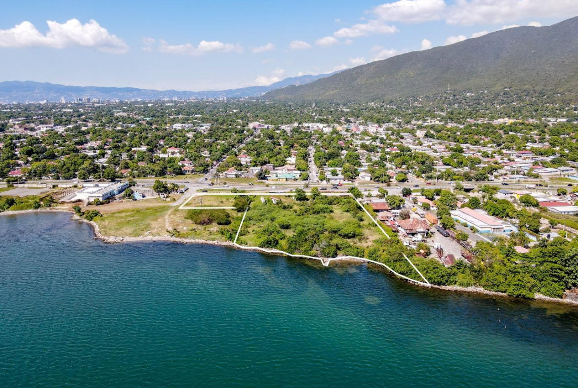 Eighth image of Bournemouth Gardens in Kingston 2, Kingston, Jamaica - property is For Sale