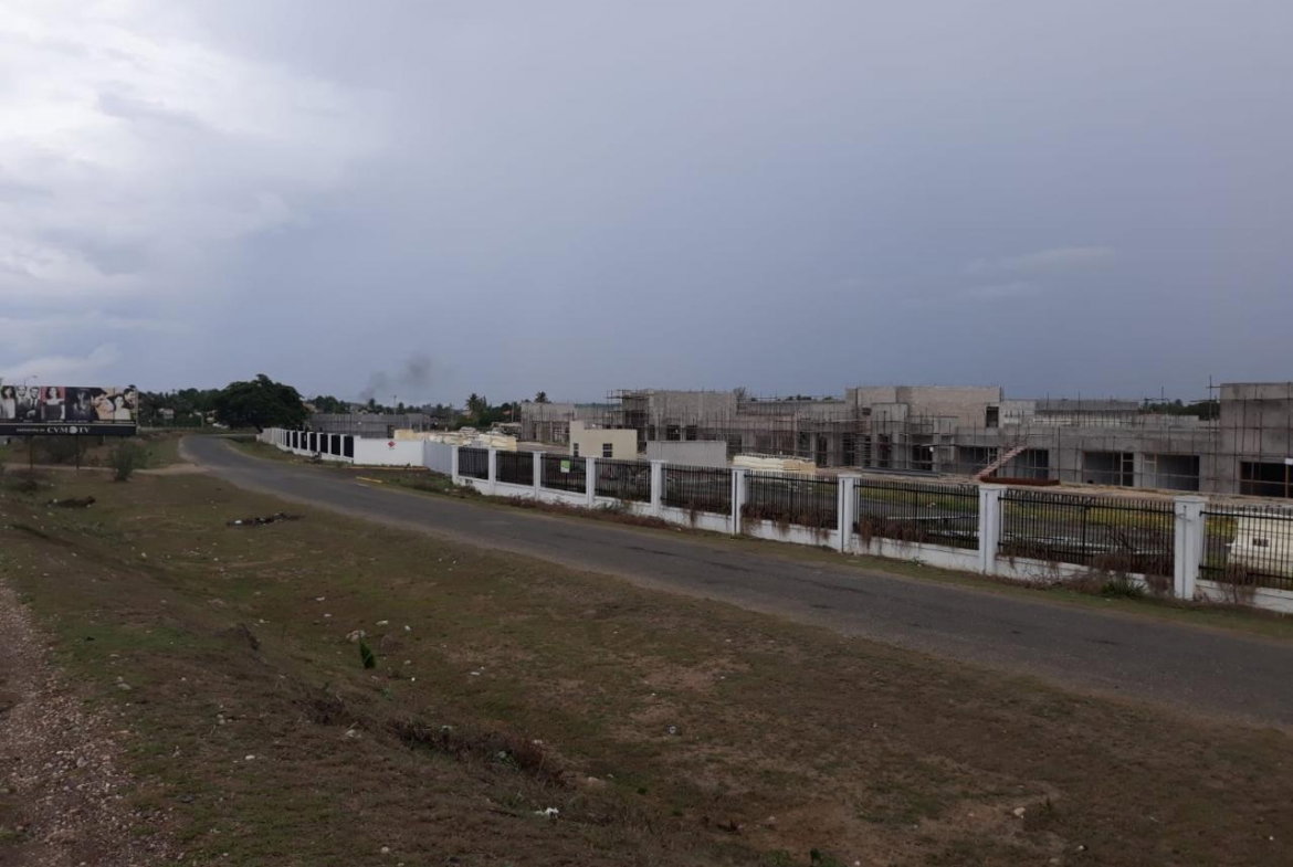 Fourteenth image of Rules Pen-00 Clarendon in Mineral Heights, Clarendon, Jamaica - property is For Sale