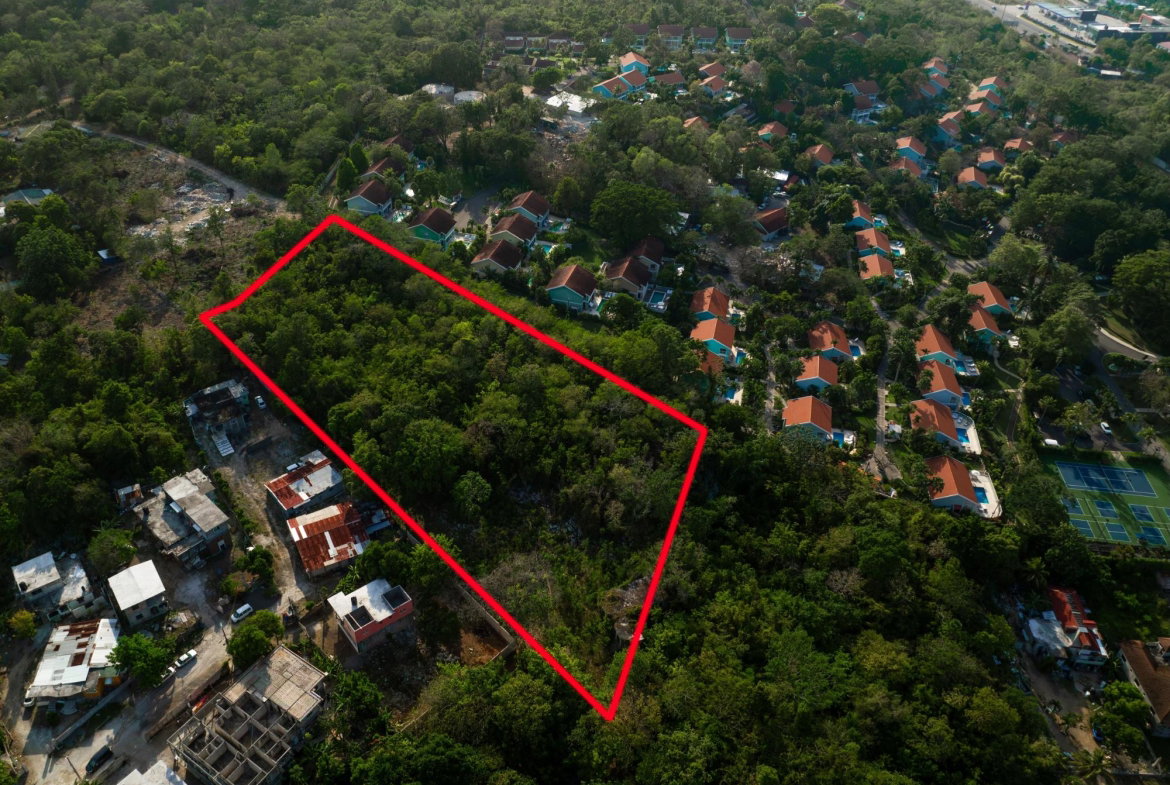 Fifth image of 2 Bouganvillea Drive in Ocho Rios, St. Ann, Jamaica - property is For Sale