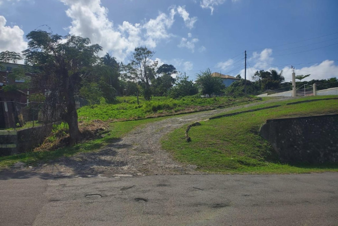 Second image of 5 Highgate in Highgate, St. Mary, Jamaica - property is For Sale