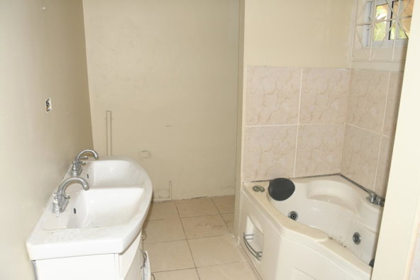 Fourteenth image of Grosmond in Santa Cruz, St. Elizabeth, Jamaica - property is For Sale