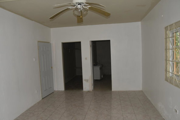 Seventeenth image of Grosmond in Santa Cruz, St. Elizabeth, Jamaica - property is For Sale