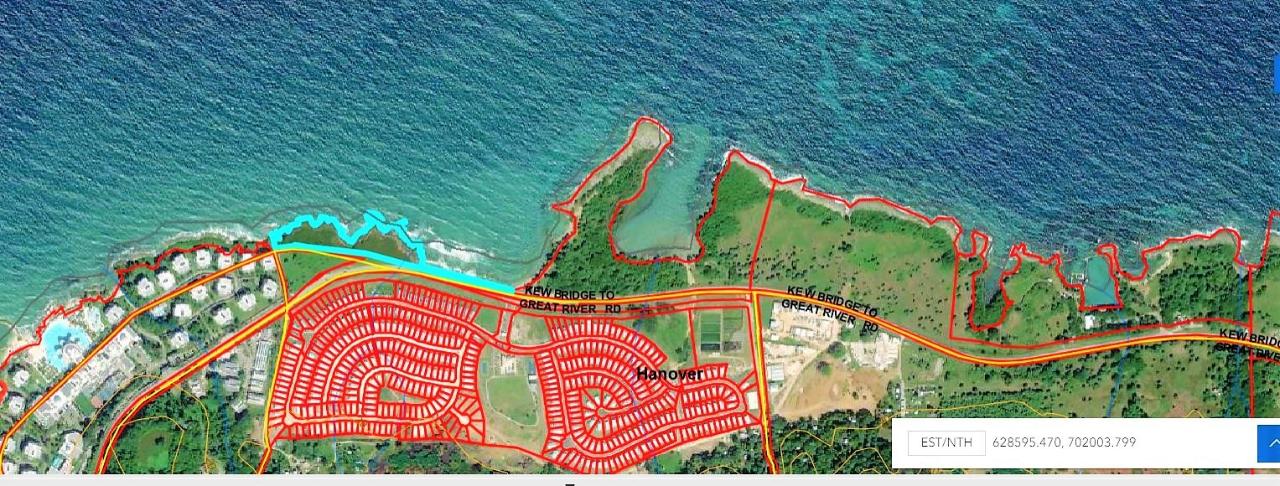 Prime-Oceanfront-Property-for-Sale-in-Pointe-Lucea-Jamaica Fifth image of 4 Pointe in Lucea, Hanover, Jamaica - property is For Sale