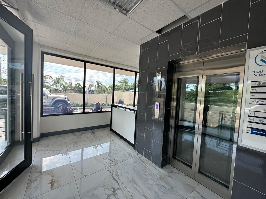 Fourth image of 308-218 Mountain View in Kingston 6, St. Andrew, Jamaica - property is For Rent