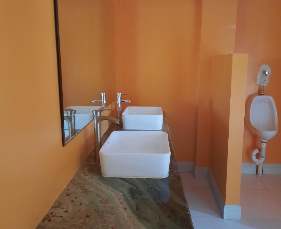 Eighth image of Mf22-22 Hanover Street in Kingston 1, Kingston, Jamaica - property is For Rent