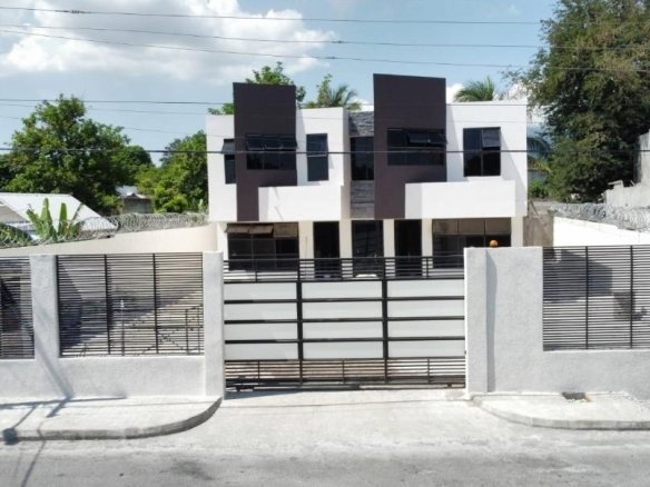 First image of 3-5 North Avenue in Kingston 5, St. Andrew, Jamaica - property is For Rent