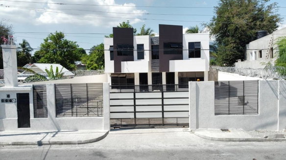 First image of 3-5 North Avenue in Kingston 5, St. Andrew, Jamaica - property is For Rent