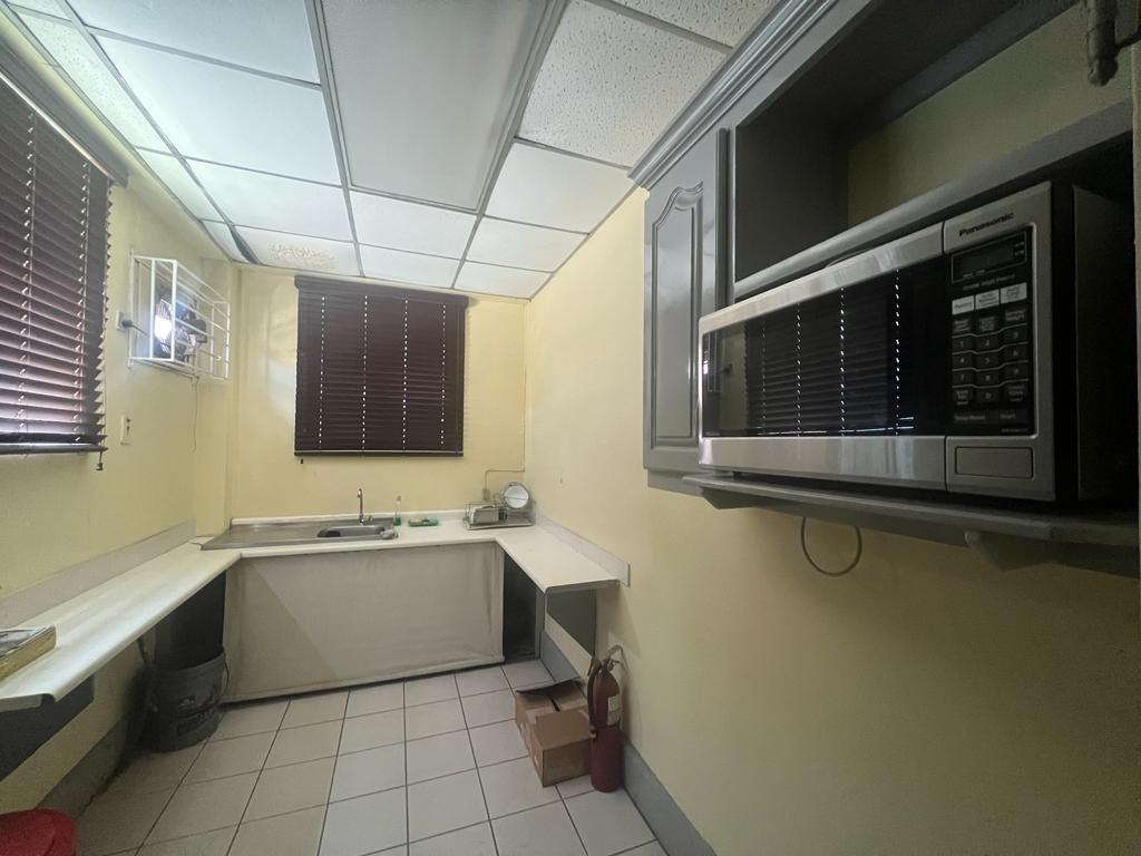 Ninth image of 3- Duke Street in KINGSTON, Kingston, Jamaica - property is For Rent