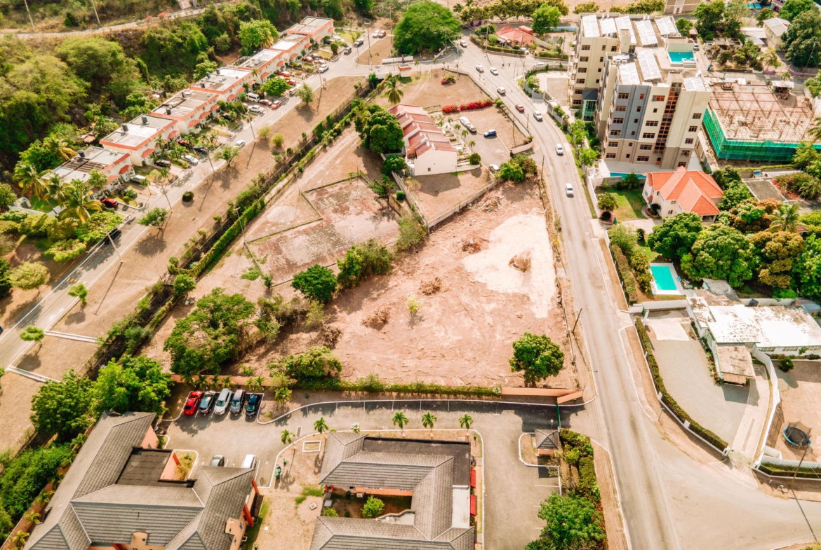 Twelfth image of 47 Wellington Drive in Kingston 6, St. Andrew, Jamaica - property is For Sale