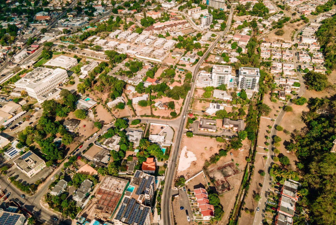Ninth image of 47 Wellington Drive in Kingston 6, St. Andrew, Jamaica - property is For Sale