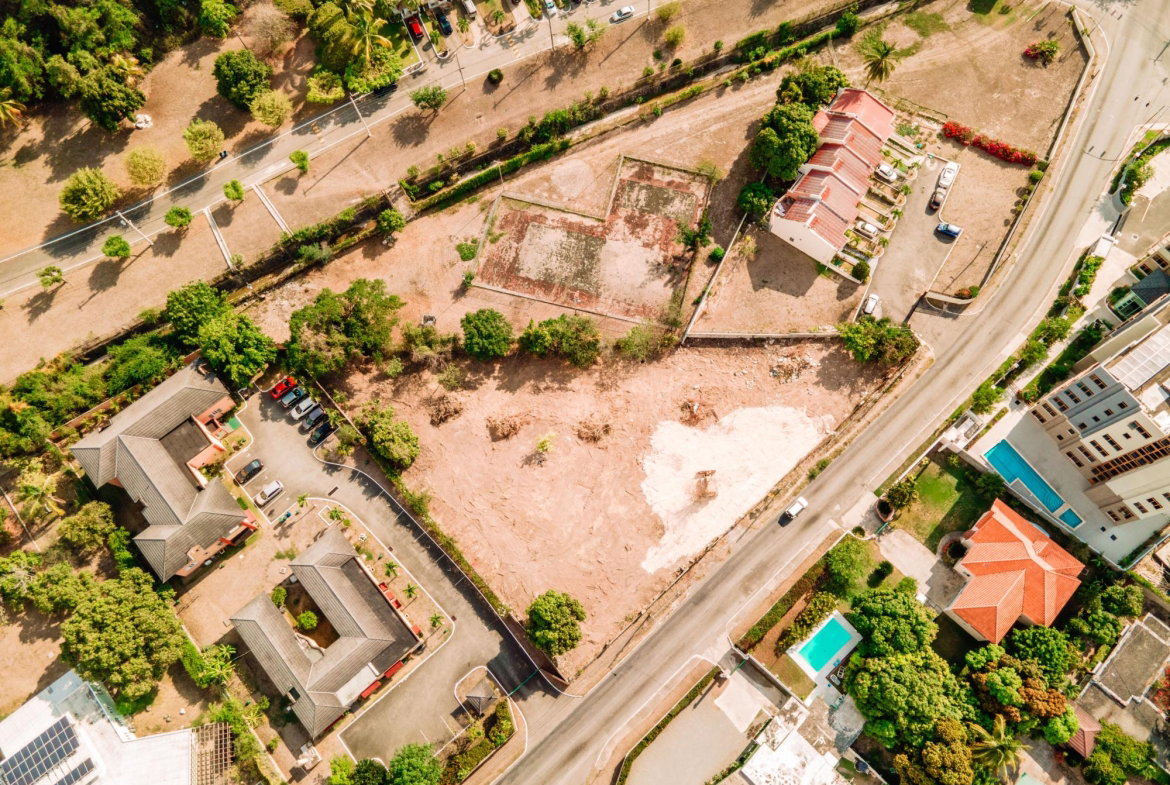 Tenth image of 47 Wellington Drive in Kingston 6, St. Andrew, Jamaica - property is For Sale