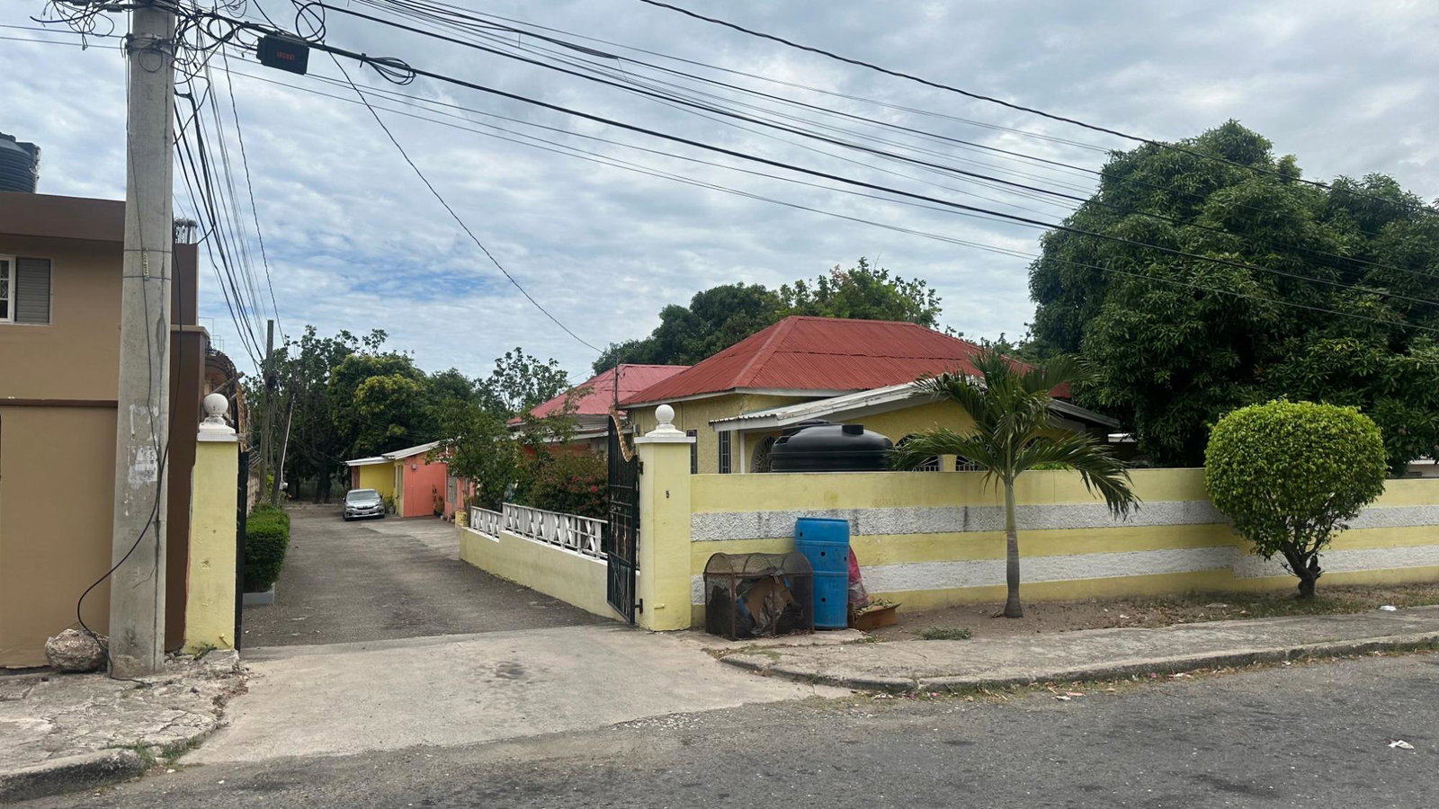 Eighth image of 5 Three Views Avenue, Red h in Kingston 20, St. Andrew, Jamaica - property is For Sale