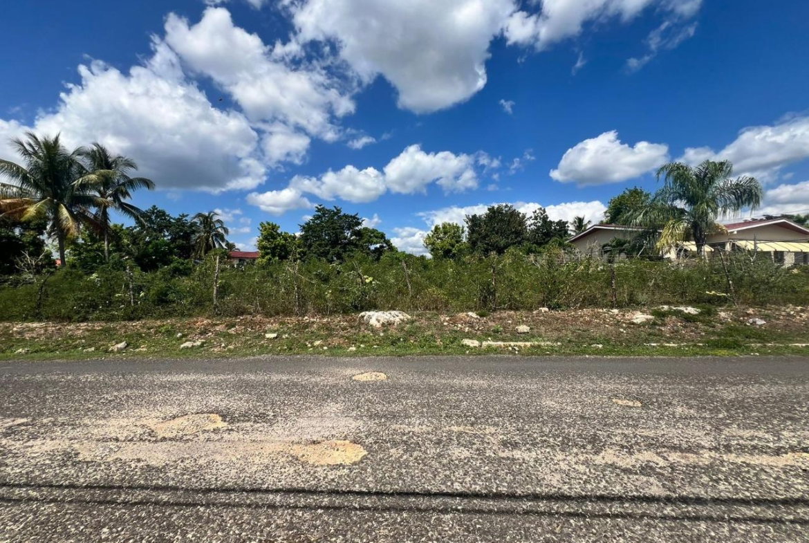 Fourth image of 23 Buckshaven Boulevard in May Pen, Clarendon, Jamaica - property is For Sale