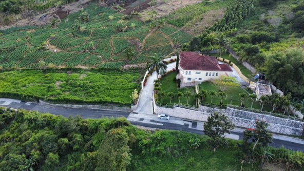 Eleventh image of 30 Caland Heights in Walderston, Manchester, Jamaica - property is For Sale
