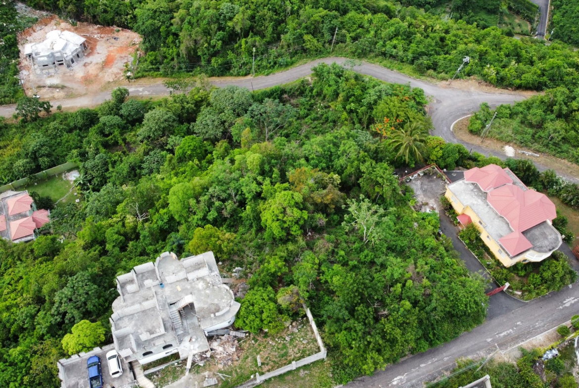 Sixth image of 347 Horatio Crescent in Kingston 19, St. Andrew, Jamaica - property is For Sale