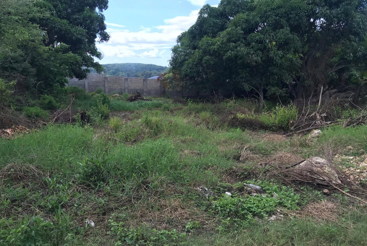 Fifth image of 19 Glenmuir Drive in May Pen, Clarendon, Jamaica - property is For Sale