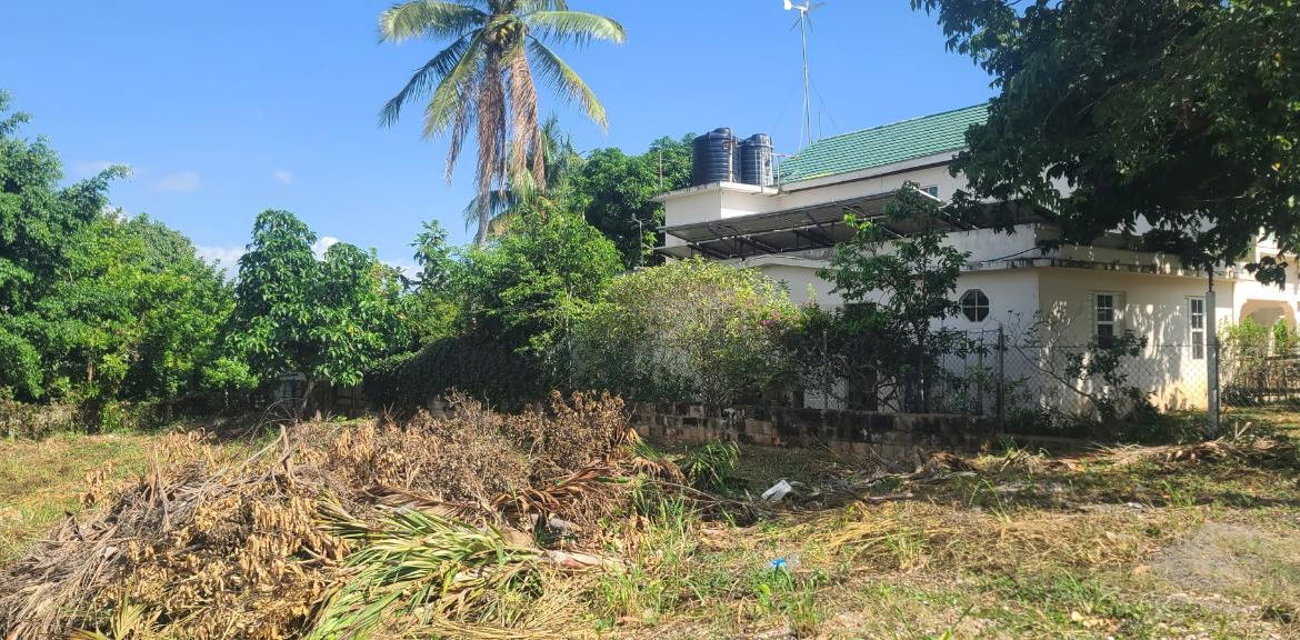 Third image of 694-694 St. Augustine Rd. Green a in Green Acres, St. Catherine, Jamaica - property is For Sale