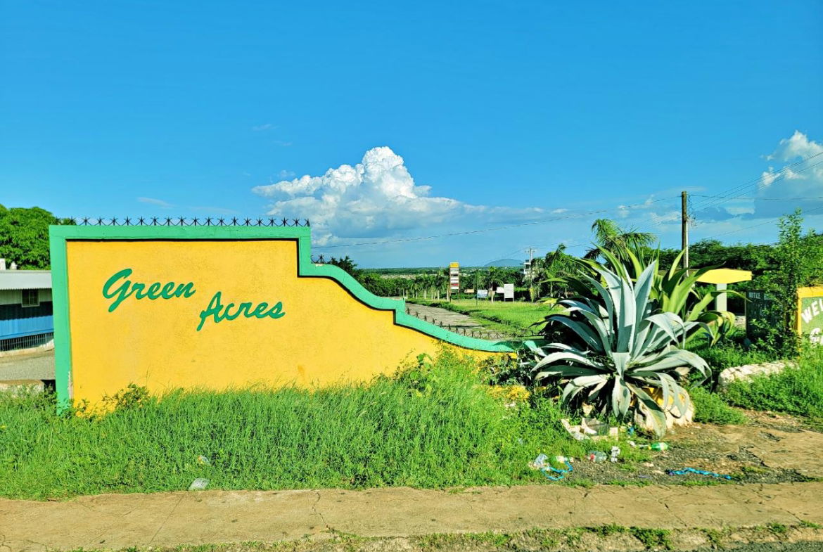 Second image of 173 st James Close in Green Acres, St. Catherine, Jamaica - property is For Sale