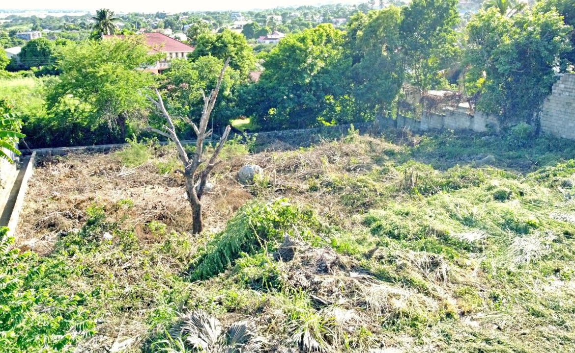 Third image of 173 st James Close in Green Acres, St. Catherine, Jamaica - property is For Sale
